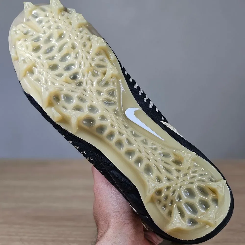 Nike alpha menace